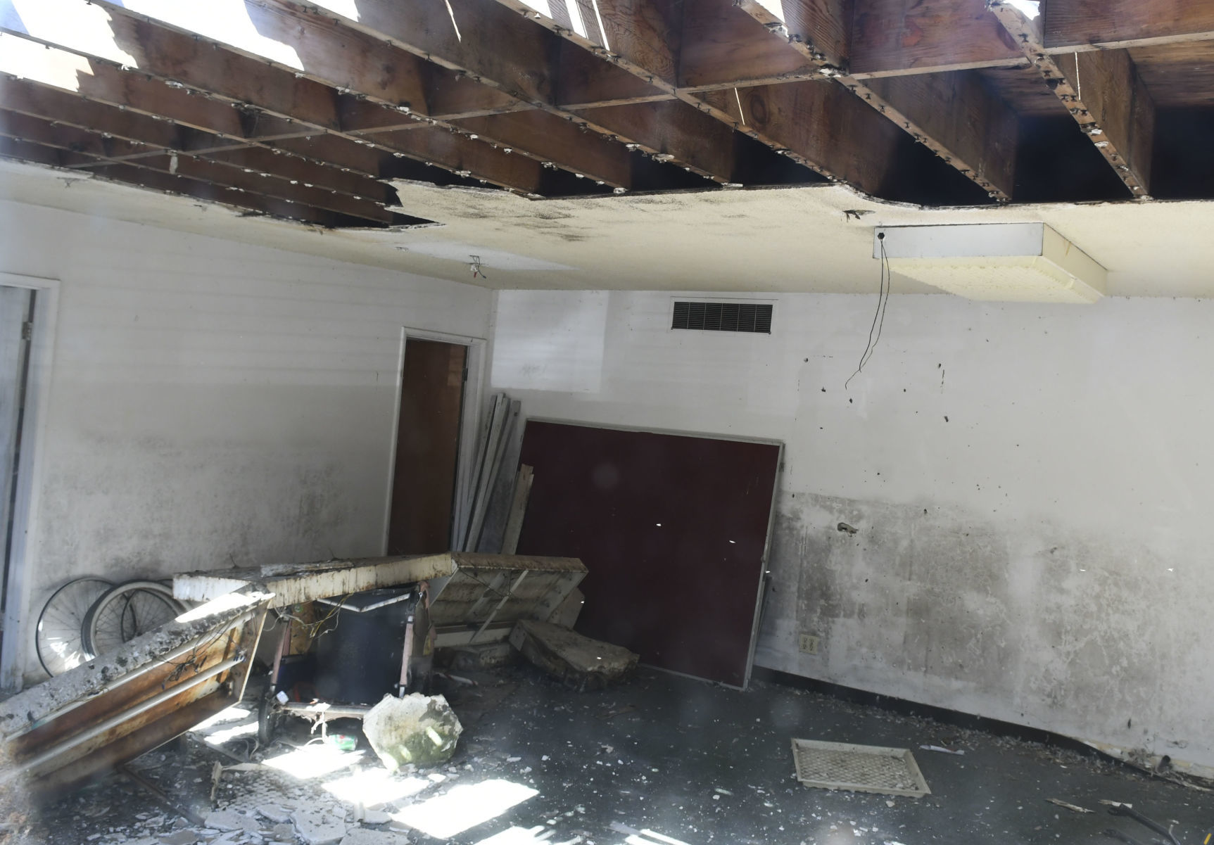 100119 Old Lompoc pool 03.jpg